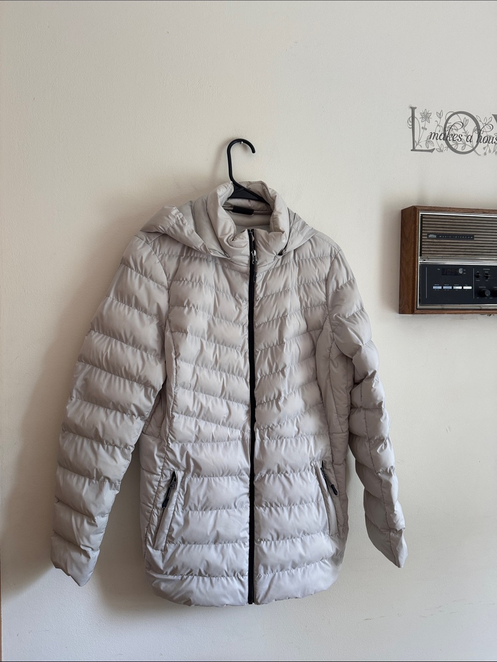 32 heat light Gray Quilted Puffer Jacket with Hood